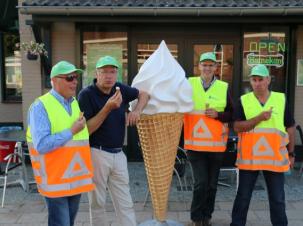 Bovendonk en het traditionele ijsje